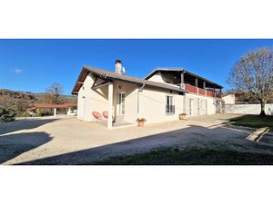 Vente maison 9 pièces 290 m² à Vinay (38470)  549 000 €