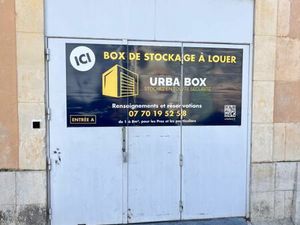 Garage/box 2 m² Montelimar
