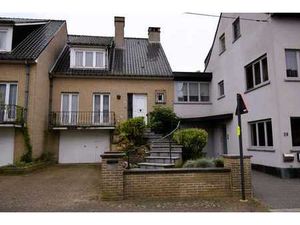 Unifamiliale avec garage et jardin