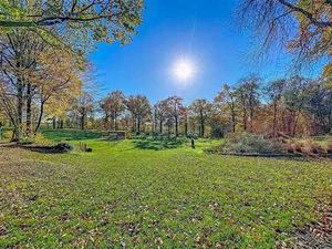 TERRAIN DE PLUS DE 3 HA EN ZONE VERTE