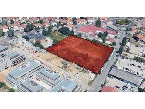 Achat Terrain 4 835m²