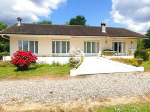 Mme. Solange Bénéteau