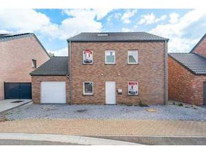 Magnifique maison avec garage et jardin à vendre