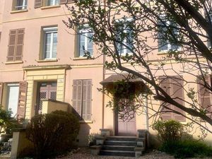 Appartement de charme  lumineux  centre ville