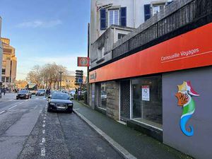 Location Bureaux et commerces à Quimper Centre - Rosmadec - Gare (29000) : à louer / 60m² 