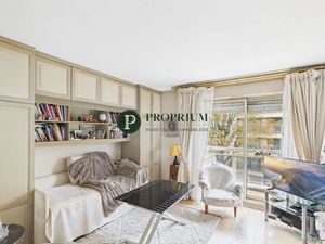 Vente viager 1 pièce 27 m² à Paris 17ème (75017)  210 000 €