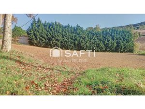 Vente terrain 13500 m² à Lauzerte (82110)  49 500 €