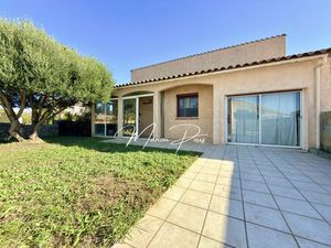 Maison de plain-pied 4 chambres  3 faces  sur terrain de 400 m²