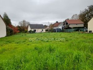 UN coin de tranquillité à AMILLY: 620M2 POUR BATIR VOTRE HAVRE DE PAIX