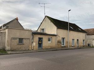 Vends Maison de village à Malay le Petit