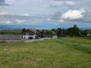 Vente terrain 661 m² à Presilly (74160)  400 000 €