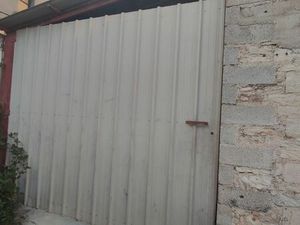 Garage dépôt stockage artisan