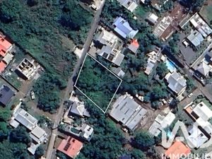 Vente terrain 864 m² à Ravine Des Cabris (97432)  285 000 €