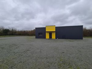 Vente locaux professionnels 32.69 m² à Réaumur (85700)  110 000 €