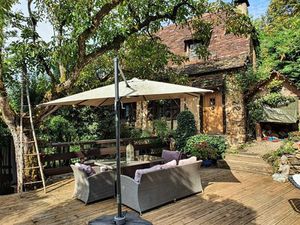 Petite propriété comprenant une petite maison principale et sa grangette restaurée BEAULIE