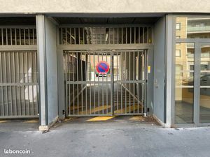 Location place de parking extérieur