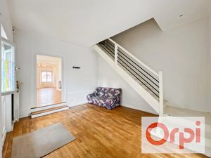 Location maison 4 pièces 180 m² à Cadours (31480)  1 200 €