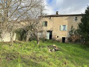 Maison en pierre de 100 m² à Courniou