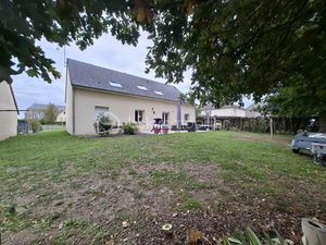 Maison de 177 m² à Saint-Calais-Du-Desert
