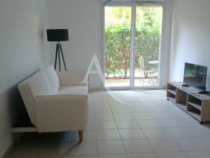 APPARTEMENT T2 MEUBLE AVEC PISCINE ET PARKING