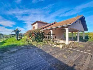 Maison 5 pièces 140 22m2 avec garage