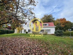 Maison de 4 chambres de luxe en vente à Roncq  France