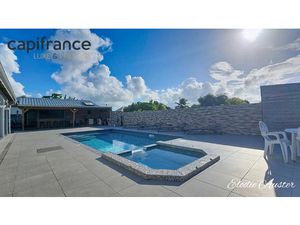 Maison à vendre LE MOULE 6 pièce(s) 210m2 782 000€