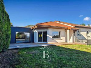 Maison à vendre 7 Pièces 175 m2 Beaumont - 595 000 €