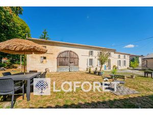 Vente maison 5 pièces 146 m² à Pons (17800)  288 700 €