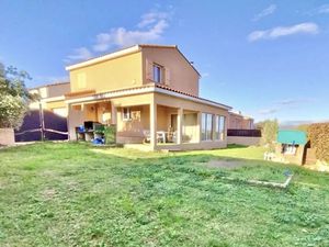 Vente villa 5 pièces 110 m² à Fourques (66300)  288 000 €