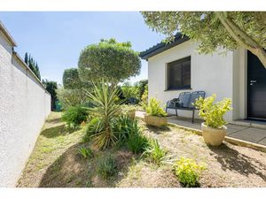 Vente villa 3 pièces 90 m² à Bouilhonnac (11800)  296 000 €