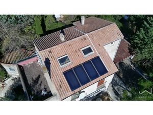 Vente maison 6 pièces 220 m² à La Garde-Adhémar (26700)  300 000 €