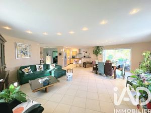 Vente maison 5 pièces 140 m² à Faverges-de-la-Tour (38110)  355 000 €