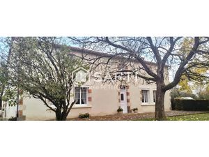 Vente maison 6 pièces 156 m² à Mouilleron-en-Pareds (85390)  321 600 €