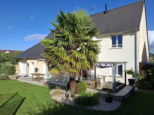 Vente Maison à Nuillé-sur-Vicoin (53970) : à vendre / 177m² Nuillé-sur-Vicoin