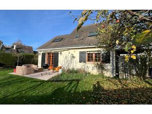 Location maison  m² T-4 à Angerville-la-Campagne  1 045 €