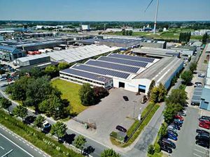 Entrepôt (600 m²) à louer le long de la R4 à Gand