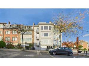 Tomberg - Garage box + emplacement extérieur.