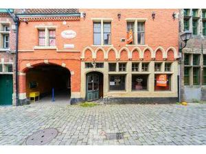 Groot handelspand (248m²) in het Patershol