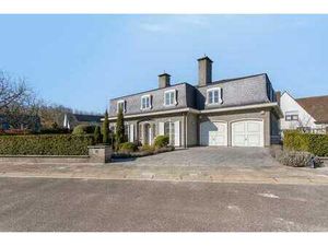 Exclusieve en statige villa op toplocatie in Linkeroever