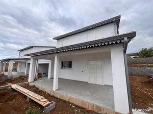 Maison f4 neuve - hauts ste marie