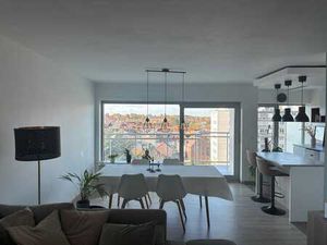 Appartement rénové avec 2 chambres et parking