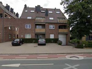 Appartement 2 chambres + garage fermé + terrasse SO