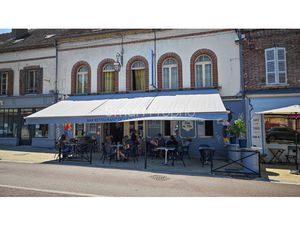 Vente d'un Immeuble + appartement en centre ville  avec bau