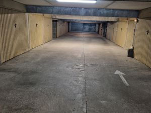 A vendre garage loué