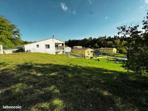 Terrain constructible 1309m2