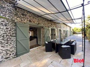 Vente Longère et corps de ferme Piscine à Nouvoitou (35410) : à vendre Piscine / 198m² Nou