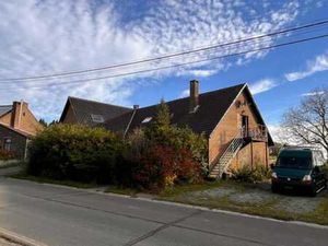 maison d'habitation avec deux logements
