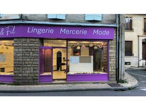 A louer local commercial en plein centre