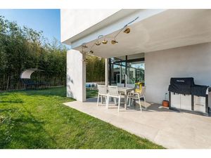 Location meublée villa 5 pièces 164 m² à Villevieille (30250)  1 879 €
